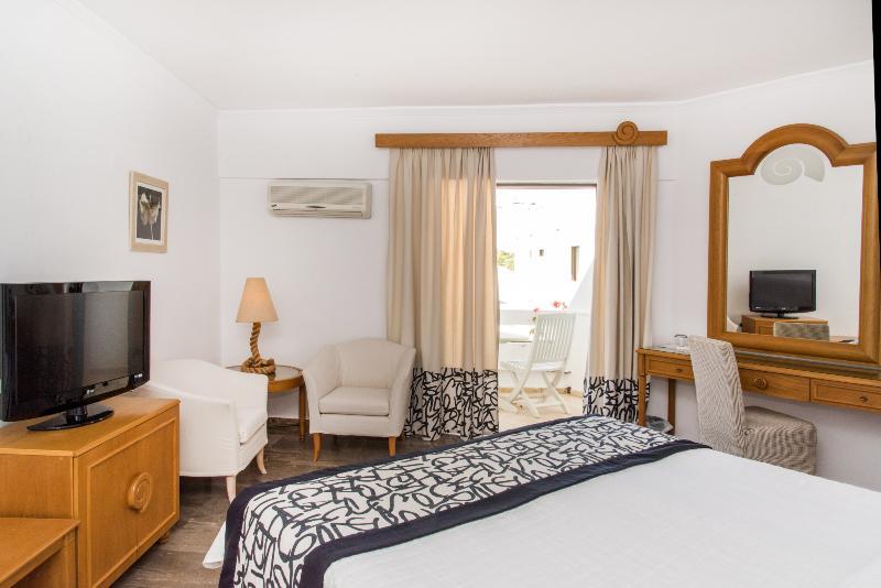 Aeolos Bay Hotel Tinos Exterior photo