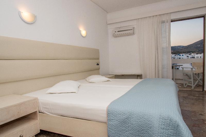 Aeolos Bay Hotel Tinos Exterior photo