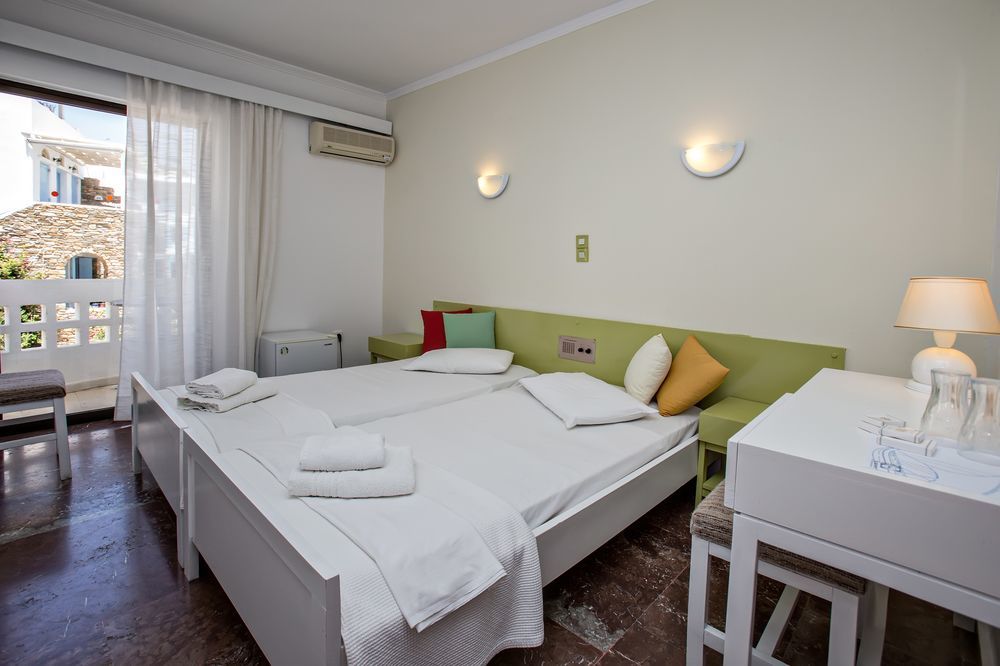 Aeolos Bay Hotel Tinos Exterior photo