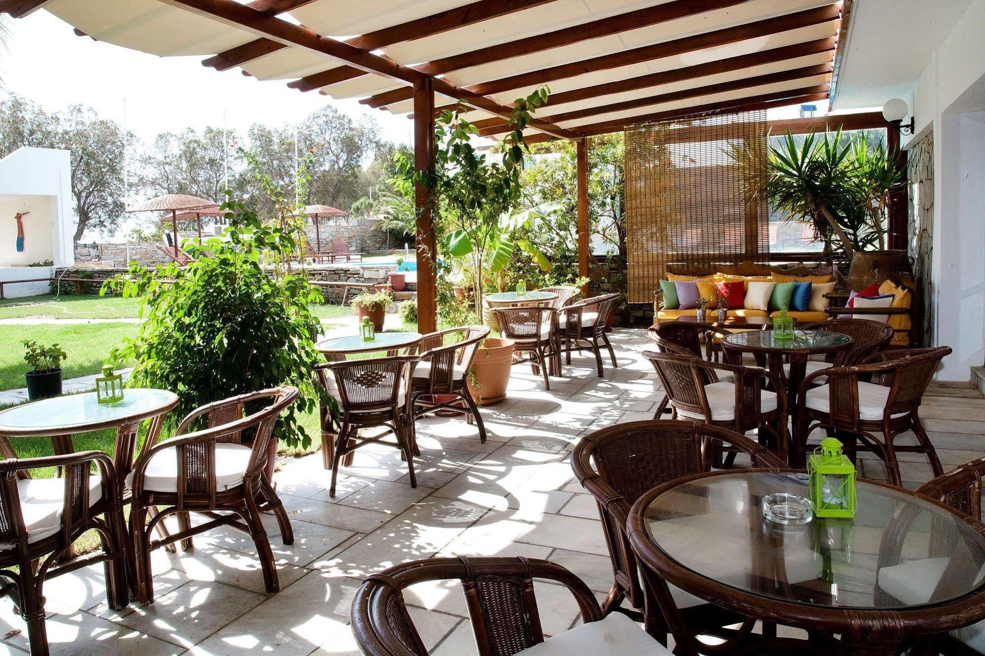 Aeolos Bay Hotel Tinos Exterior photo